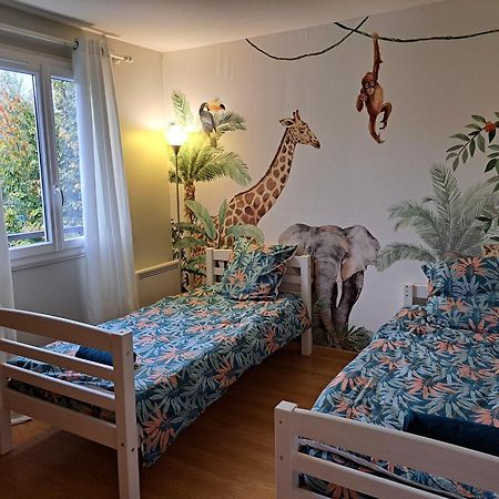 Ferienwohnung Les Volets Bleus Rungis Exterior foto